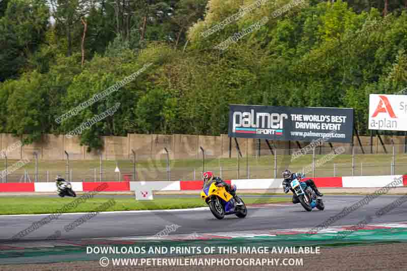 donington no limits trackday;donington park photographs;donington trackday photographs;no limits trackdays;peter wileman photography;trackday digital images;trackday photos